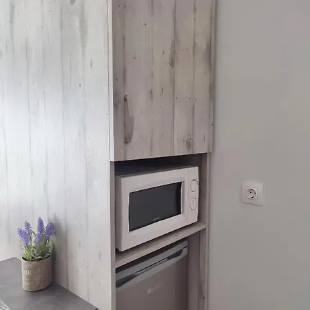 Apartment Modiano Studio ιιι By Socrates Junior Houses *